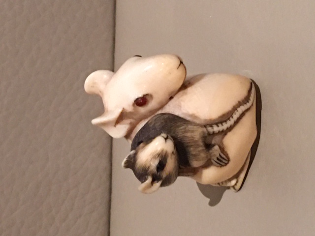 Rat and young netsuke.JPG