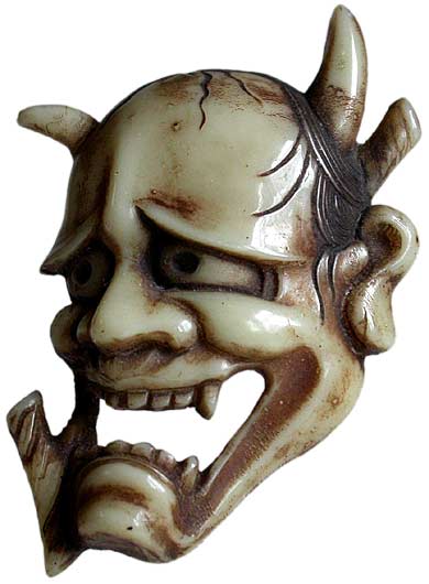 oni-mask-netsuke Gyokumin 1.jpg